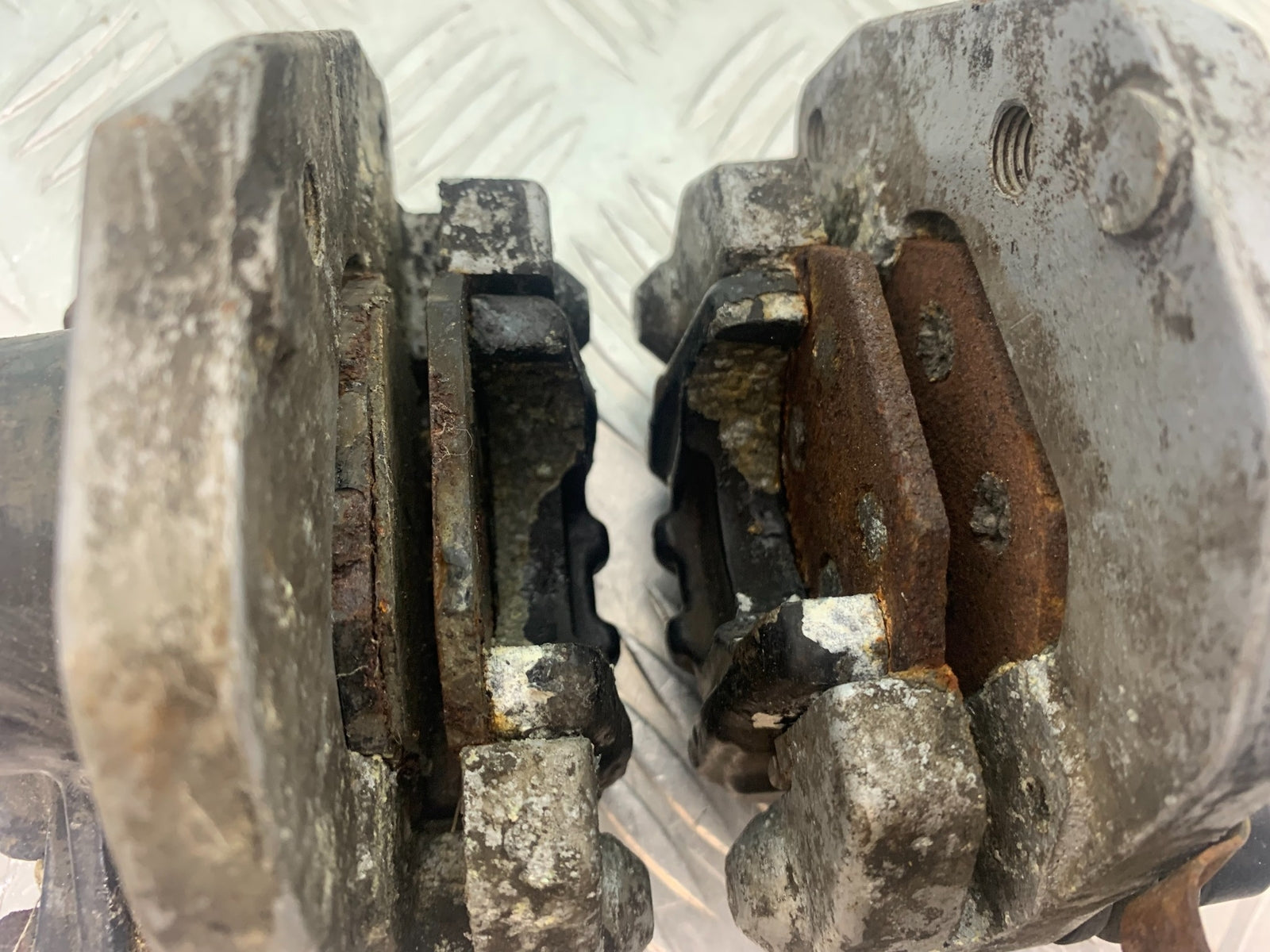 HONDA CX500 CX 500 FRONT BRAKE CALIPERS (SOLD AS PARTS) YEAR 1978 1981 (CMB1137)