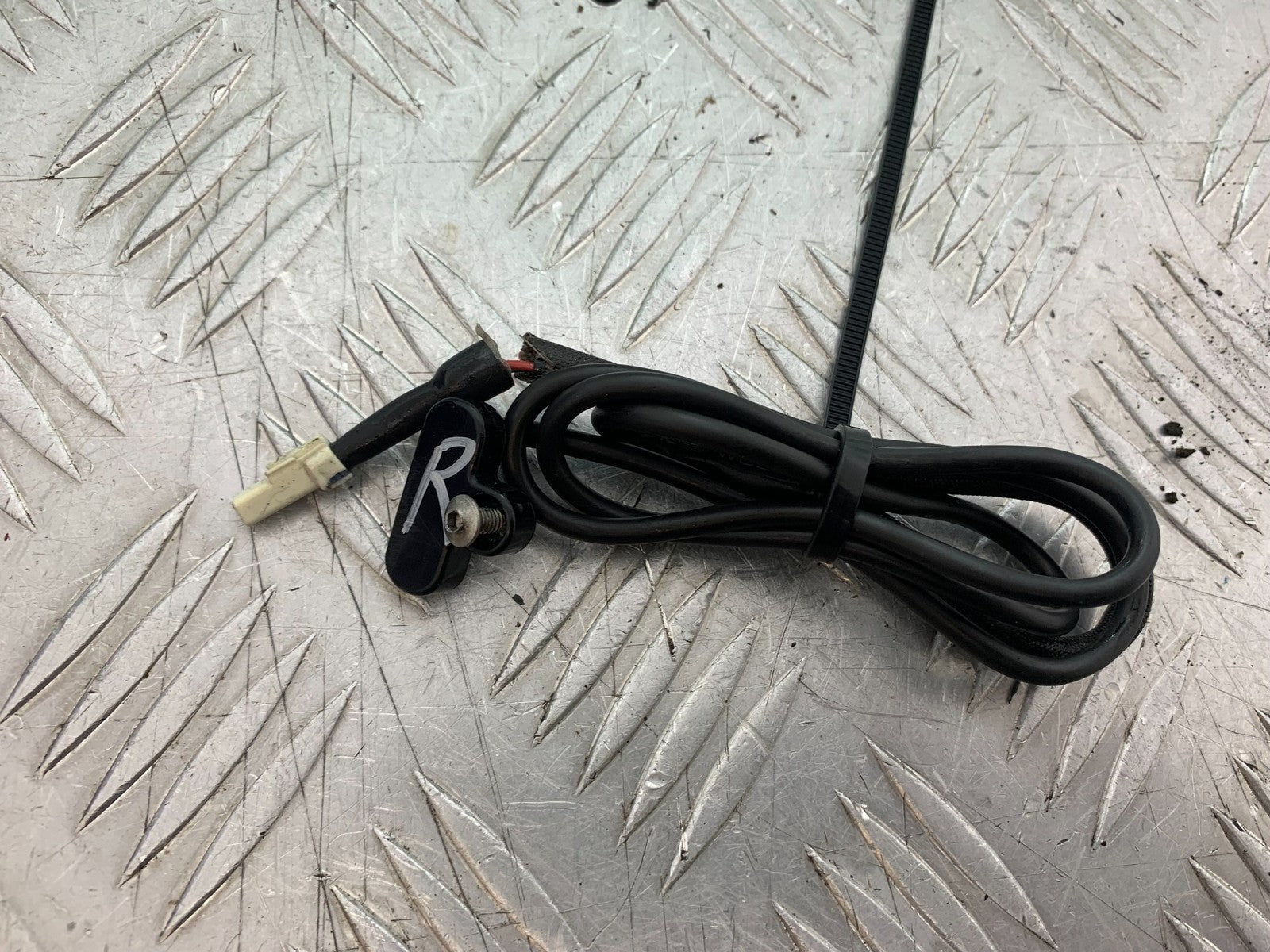 MV AGUSTA 800 F3 REAR ABS SENSOR  YEAR 2017-2019 (CMB1227)