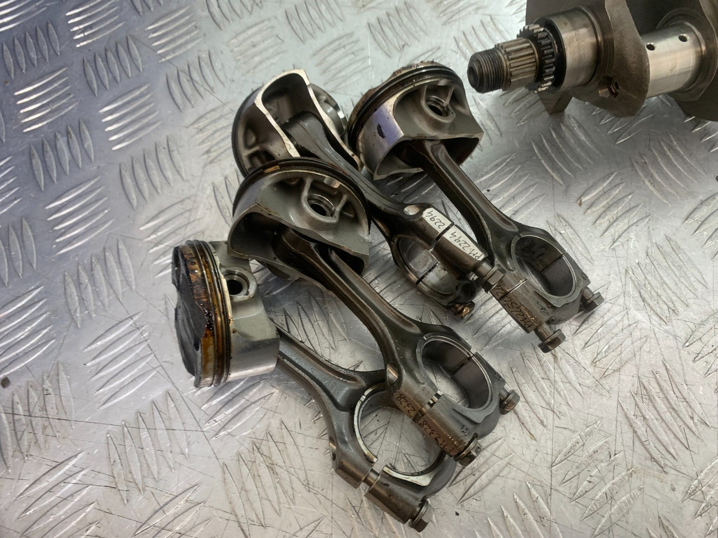 APRILIA TUONO 1000 V4 CRANK AND RODS  YEAR 2013-2014  (CMB1239)
