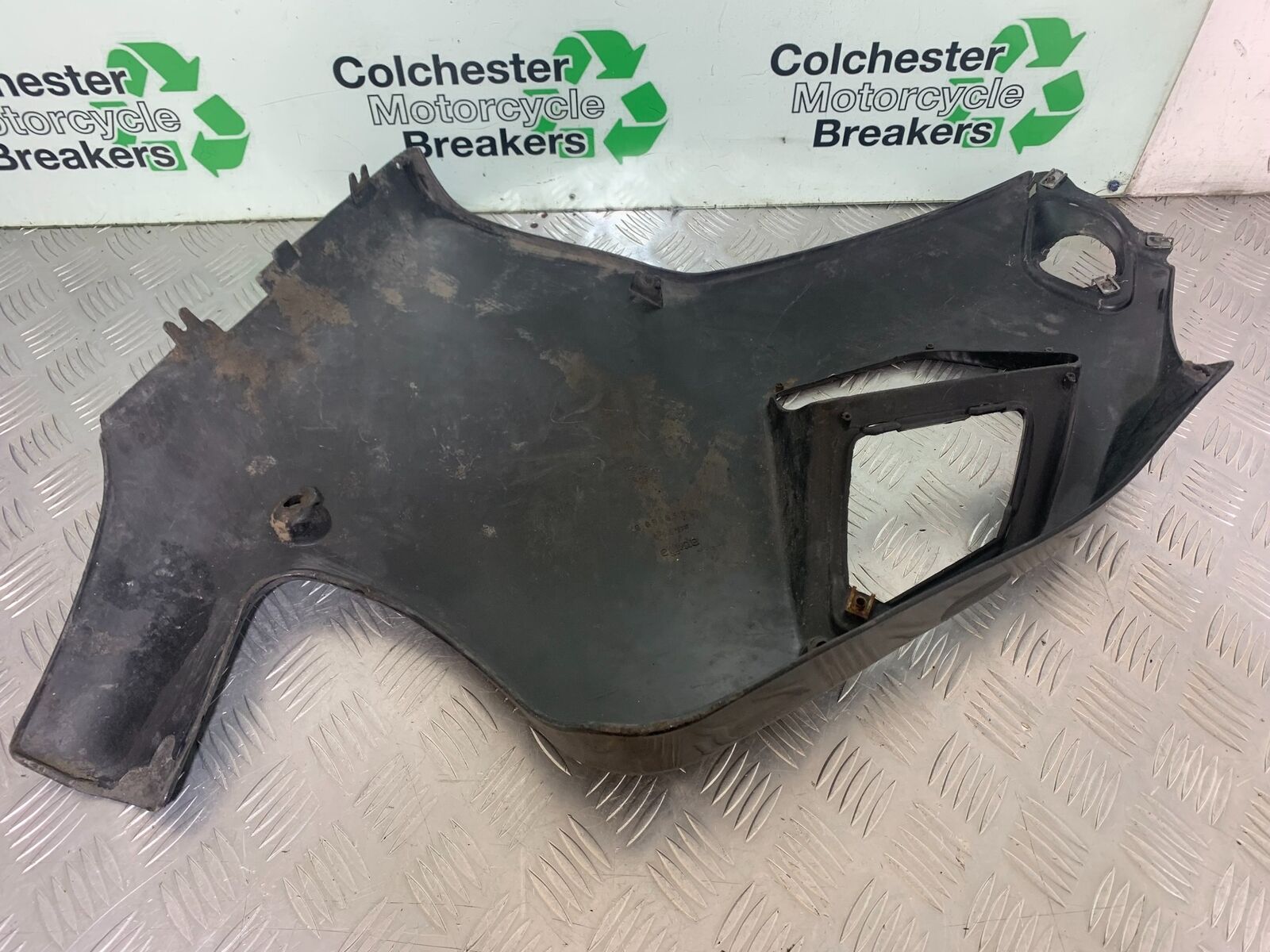 APRILIA RS50 RS 50 RIGHT FAIRING PANEL  YEAR 1996-1998 (CMB1132)