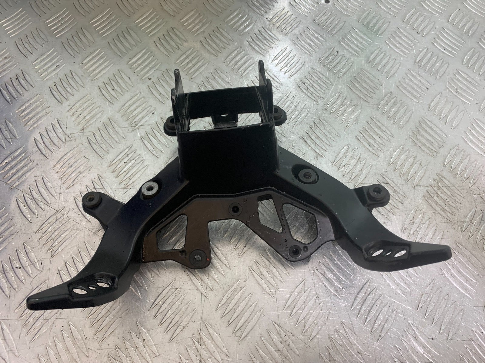 BMW S1000 RR FAIRING BRACKET   YEAR 2015-2018 (CMB1246)