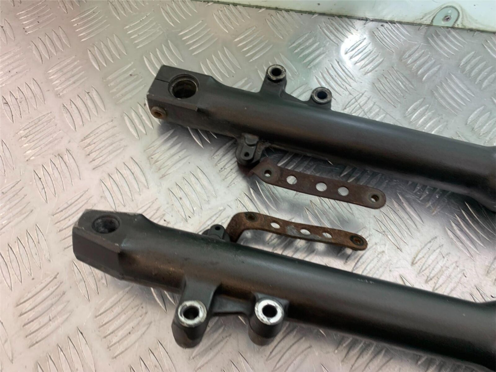 KAWASAKI Z750 Z 750  FORKS YEAR 2004-2006  (CMB1104)