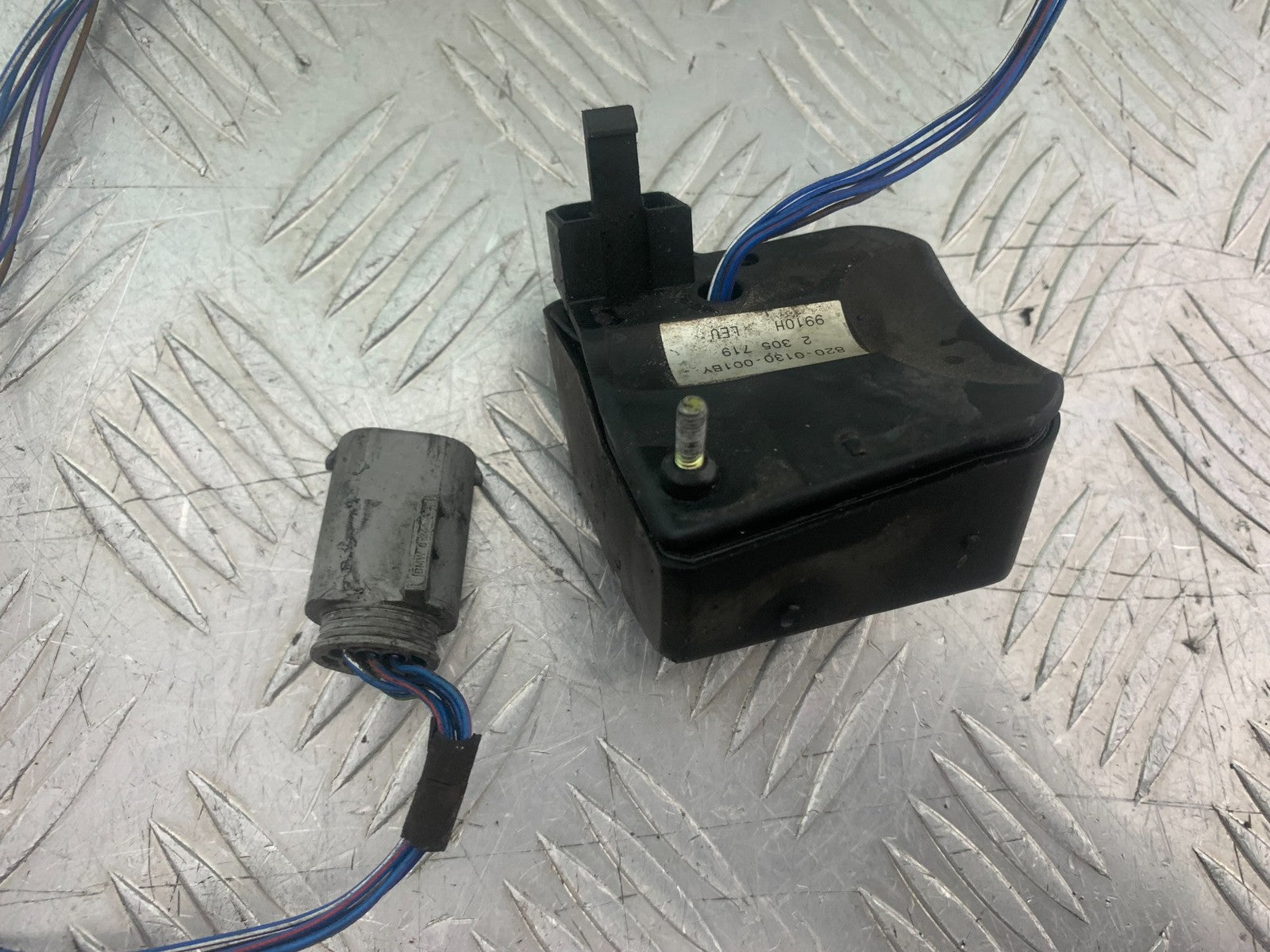 BMW K1200 K 1200 LT RADIO CONTROL SWITCH   YEAR 1999-07 (CMB1271)