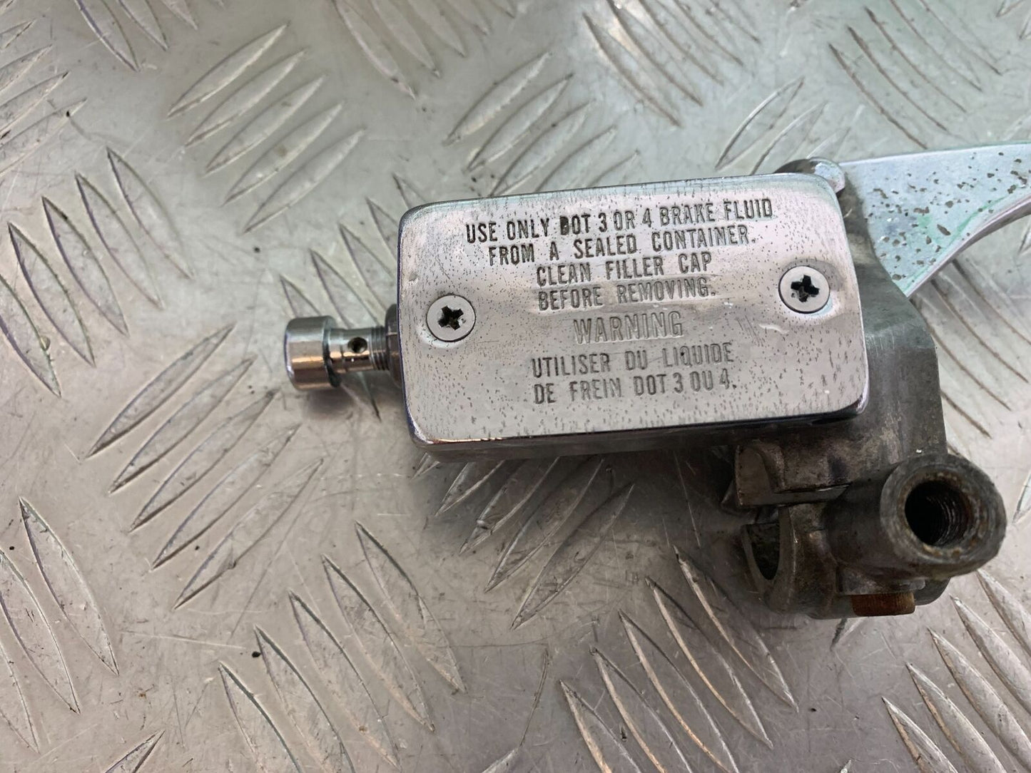 SUZUKI VS1400 VS 1400 INTRUDER BRAKE MASTER CYLINDER  YEAR 1988 (CMB1077)