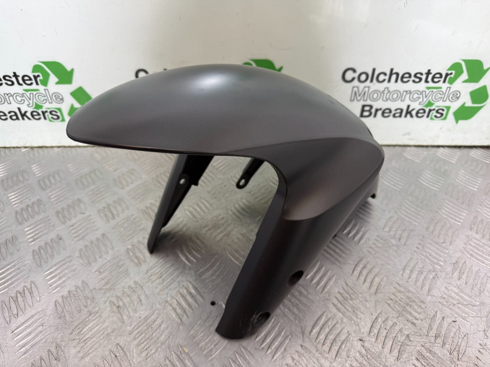 SUZUKI GSXS1000 GSX-S 1000 FRONT MUDGUARD YEAR 2015-2020