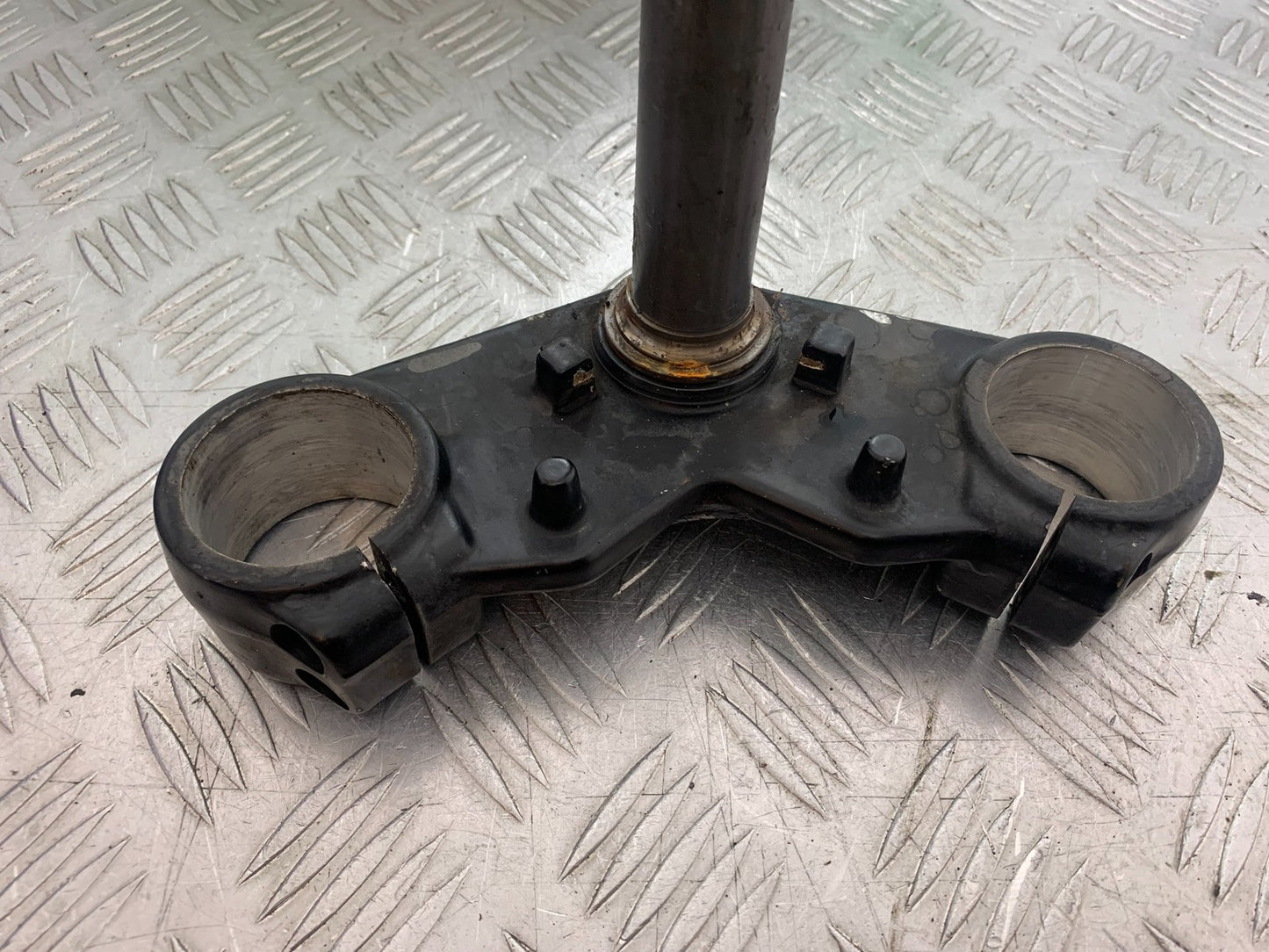 YAMAHA YZF-R125 YZF 125 BOTTOM YOKE YEAR 2019-2022 (CMB1263)