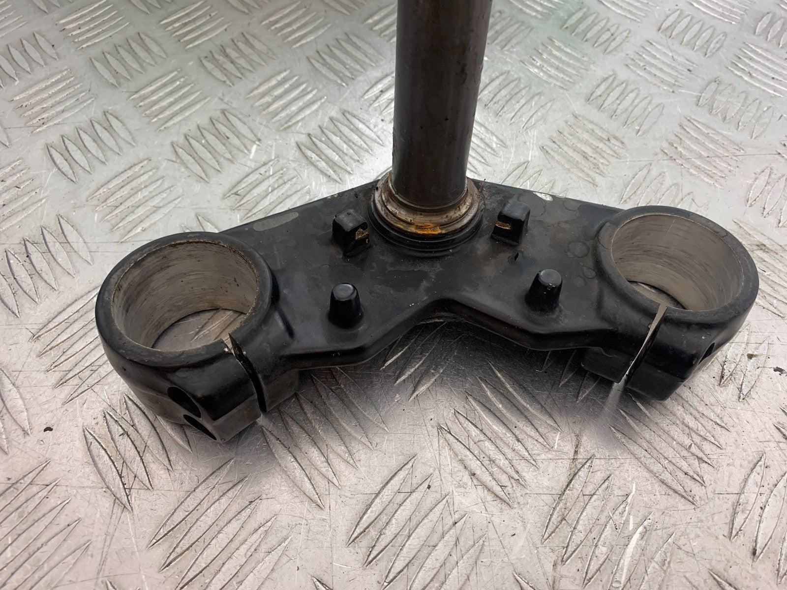 YAMAHA YZF-R125 YZF 125 BOTTOM YOKE YEAR 2019-2022 (CMB1263)