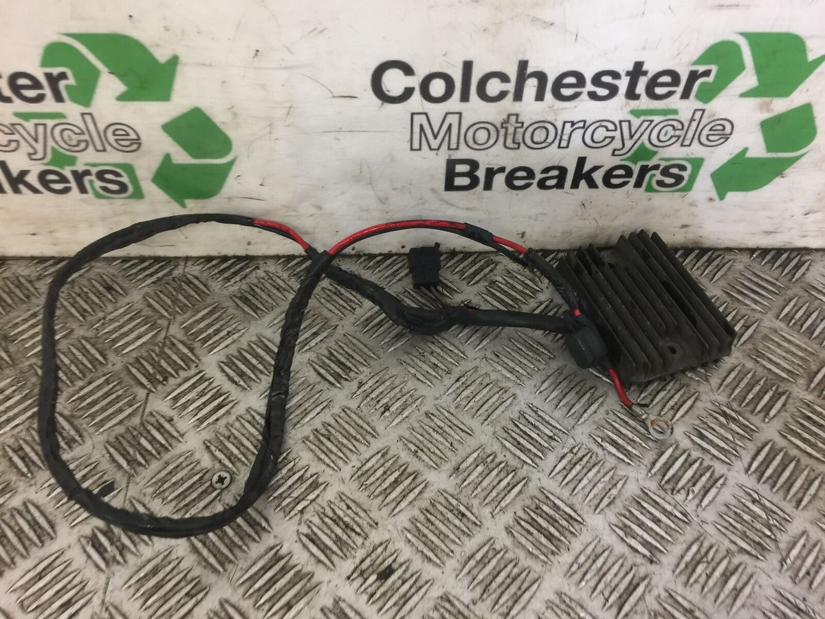 SUZUKI TL1000 R TL 1000 R REGULATOR  YEAR 1998  (STOCK 454)