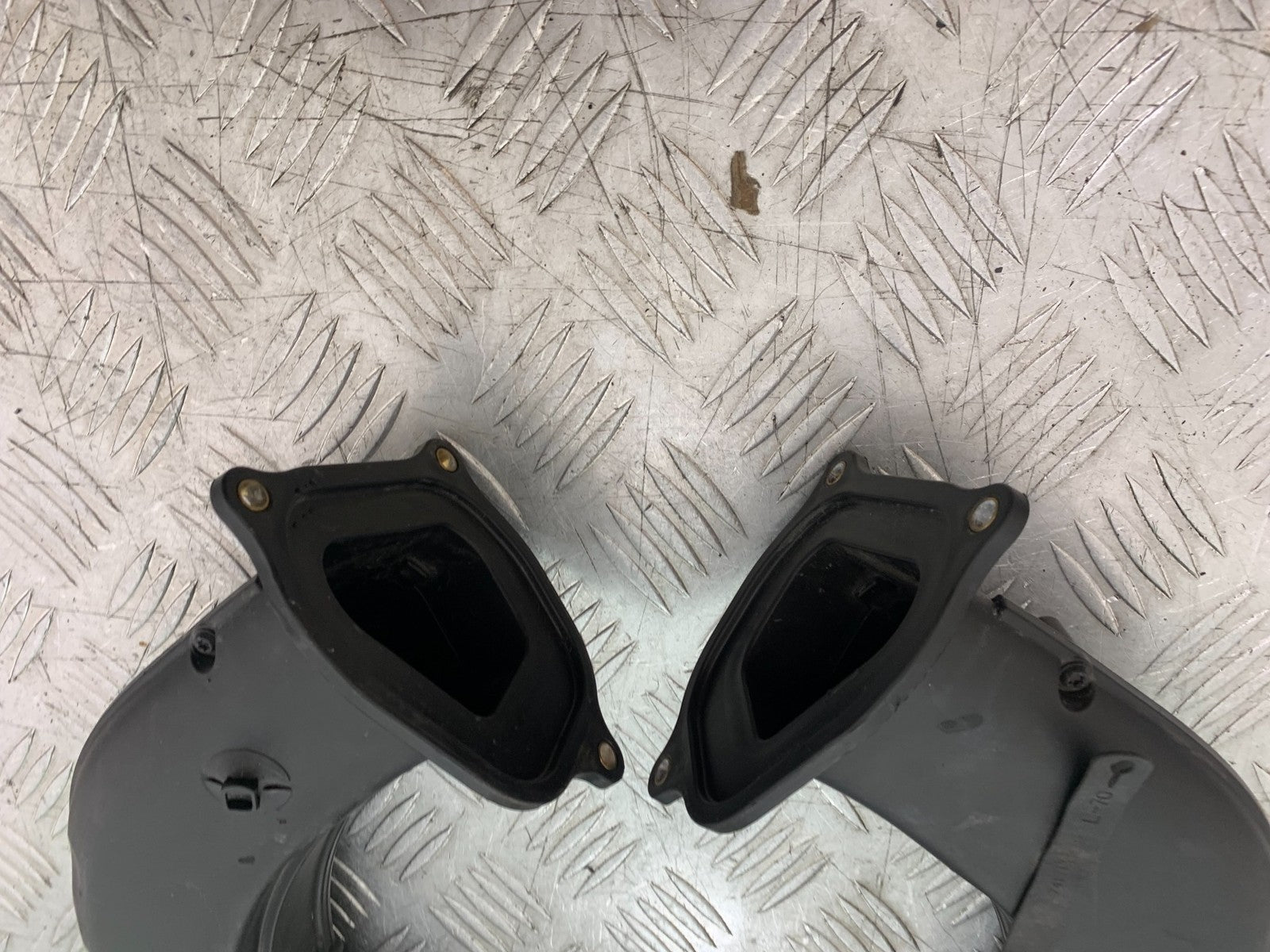 MV AGUSTA 800 F3 AIR TUBES   YEAR 2017-2019 (CMB1227)