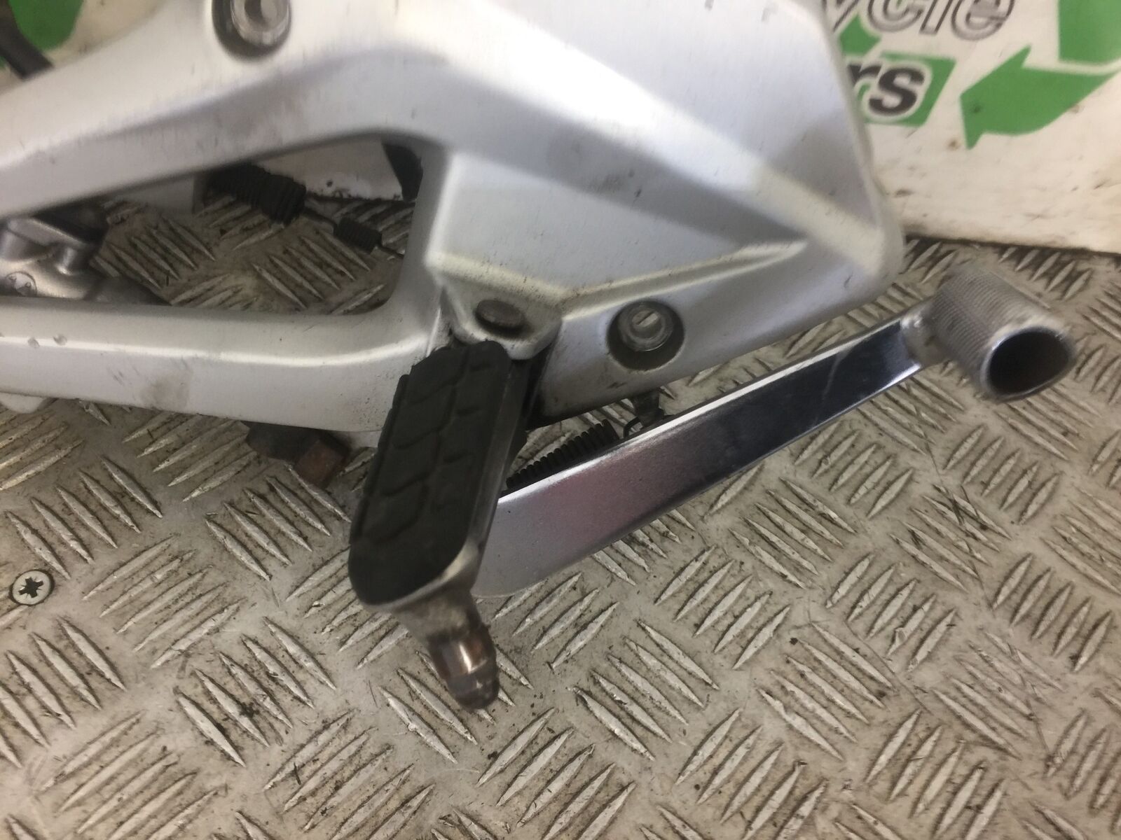 HONDA NC700 NC 700 FRONT RIGHT HANGER   YEAR 2012 STOCK 437