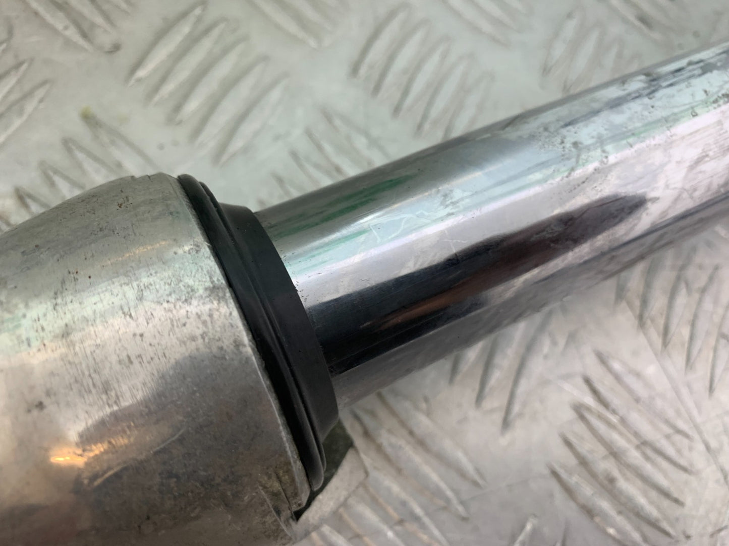 HONDA VT700 VT 700 SHADOW RIGHT FORK YEAR 1984-85 (CMB1328)