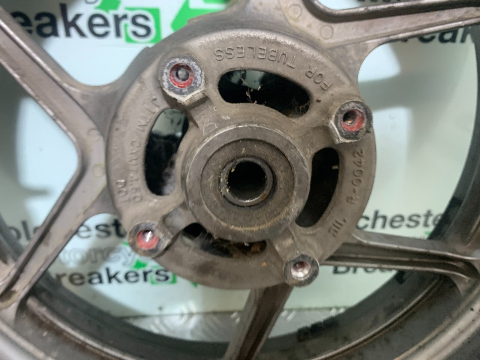 KAWASAKI ER6 F ER6F REAR WHEEL  YEAR 2005-2008 (CMB1277)
