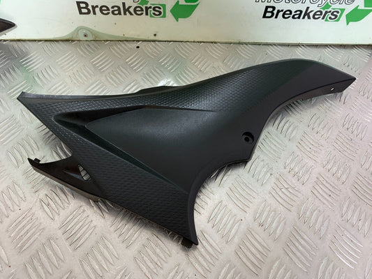 HONDA CBR500R CBR 500 R RIGHT FRAME COVER  YEAR 2012-16 (CMB1048)