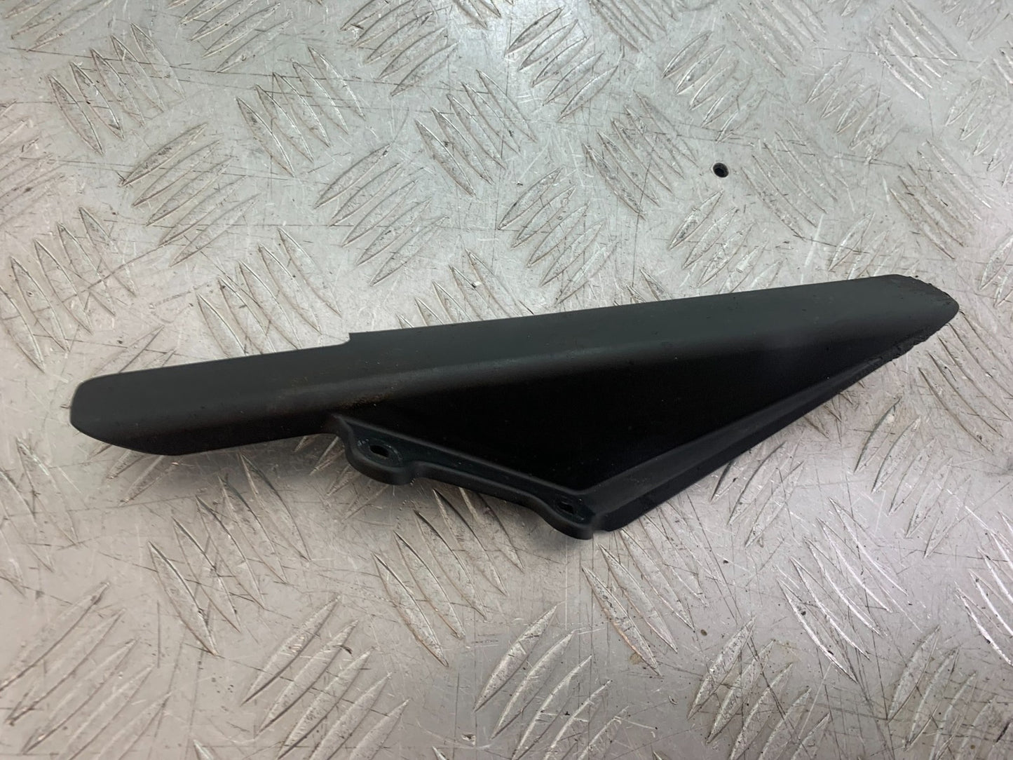 KAWASAKI 650 VERSYS CHAIN GUARD  YEAR 2015-2018 (CMB1288)