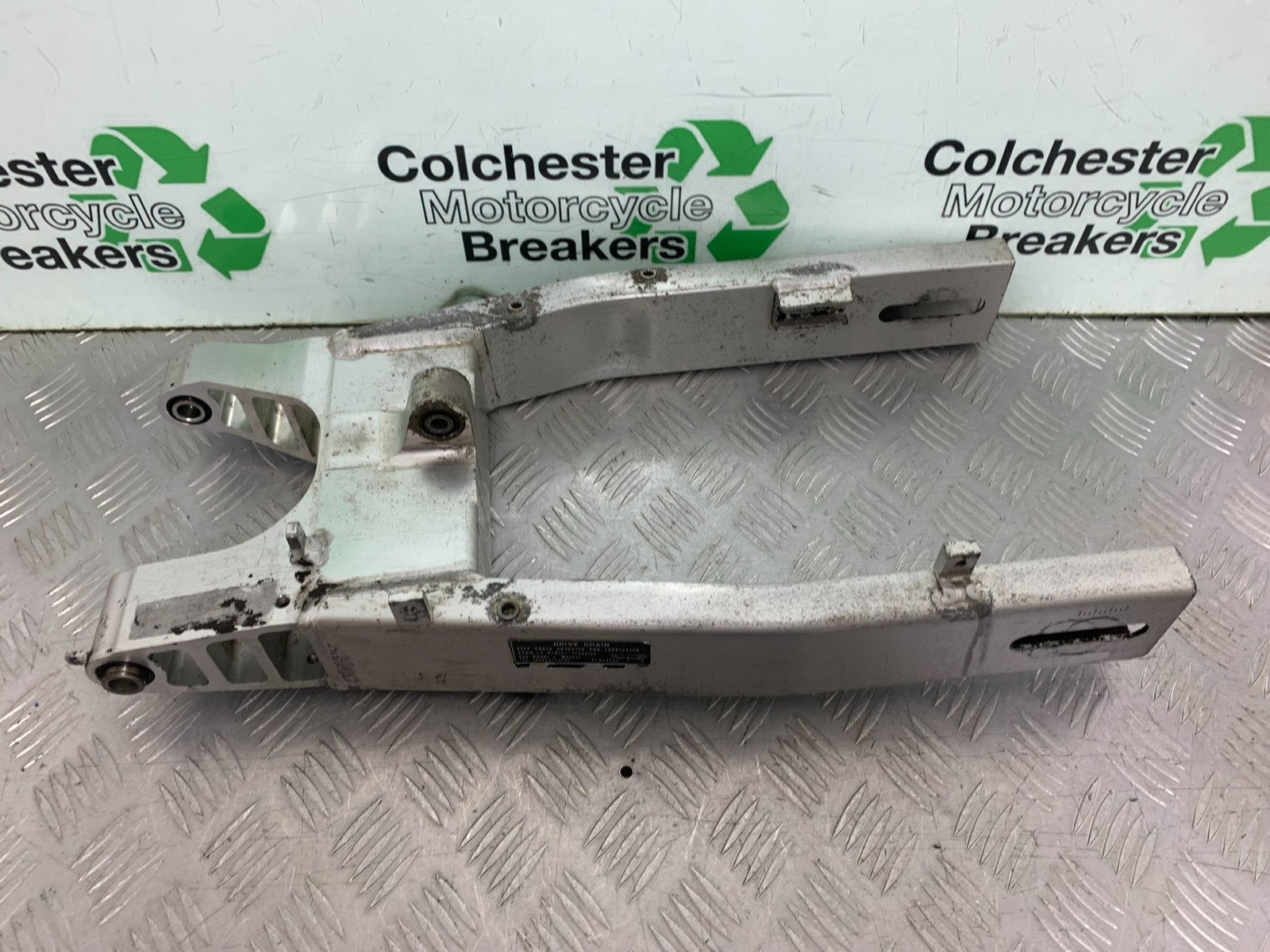 HONDA CB600 CB 600 HORNET SWINGARM   YEAR 1998-2002 (CMB1297)
