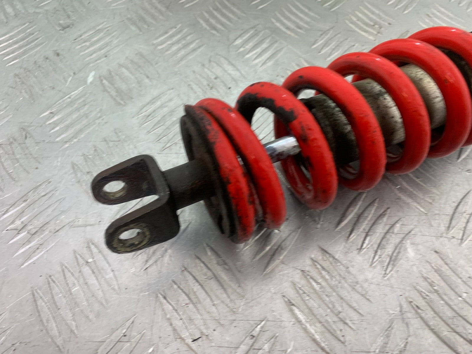YAMAHA FZS600 FAZER 600 REAR SHOCK  YEAR 1998-2001 (CMB1267)