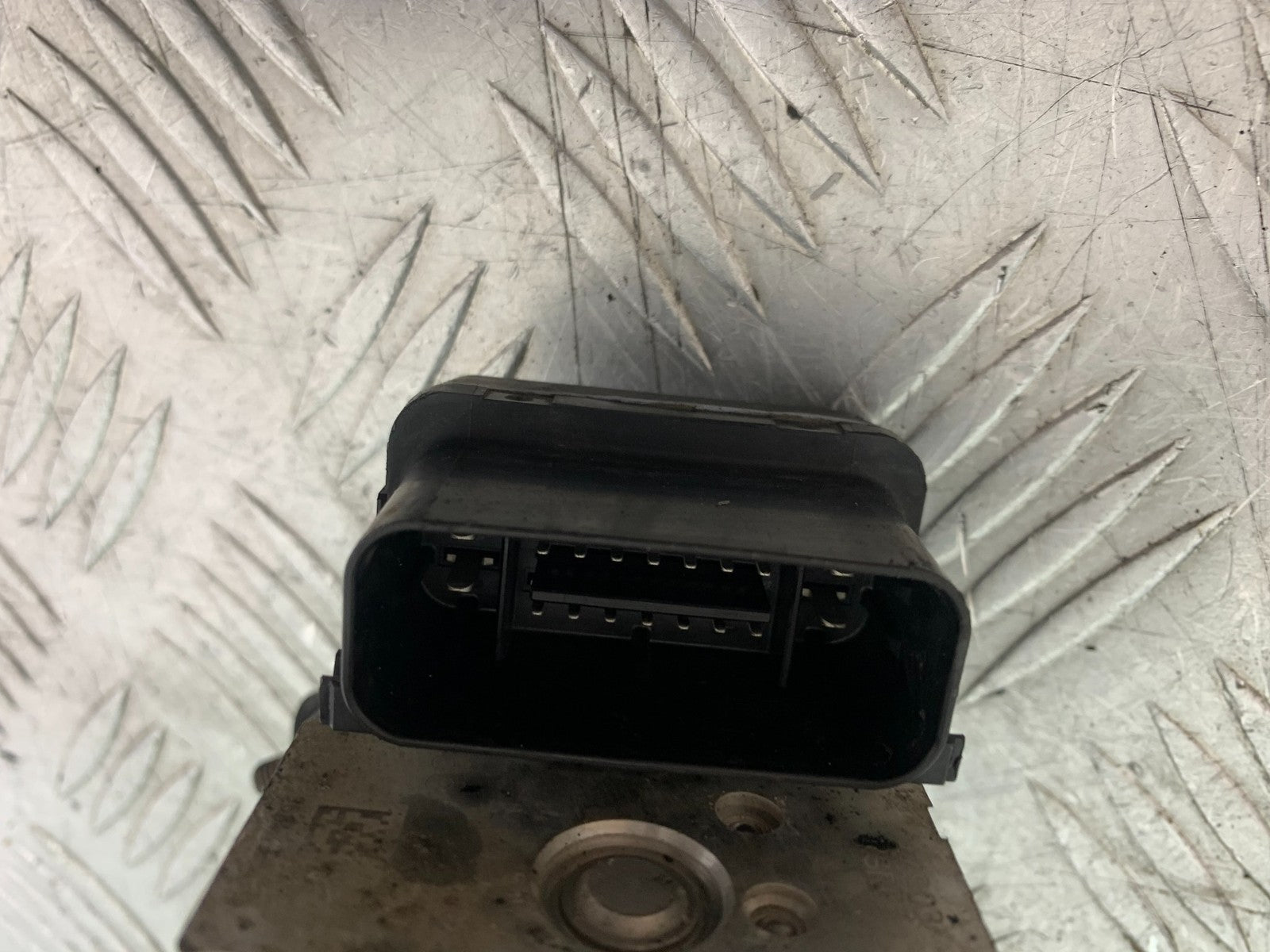 KTM DUKE 125 ABS PUMP  YEAR 2012-2016 (CMB1317)