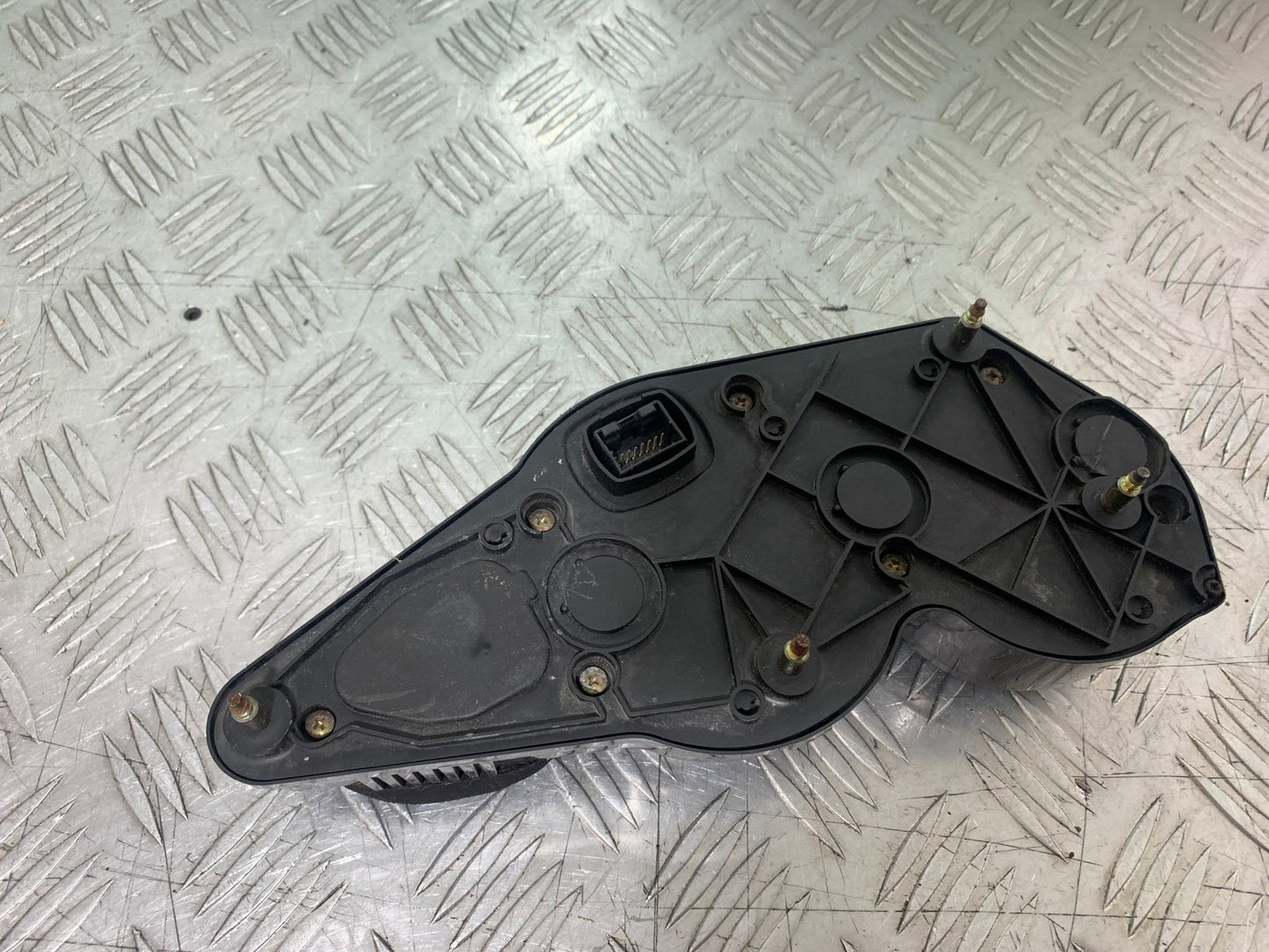 SUZUKI SV650 SV 650 mk1 CLOCKS SPEEDO DASH   YEAR 1999-2002 (CMB1208)
