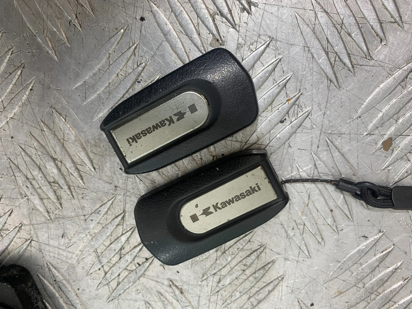 KAWASAKI GTR1400 GTR 1400 ECU LOCKS KEY AND FOBS YEAR 2007-2009 (CMB1306)
