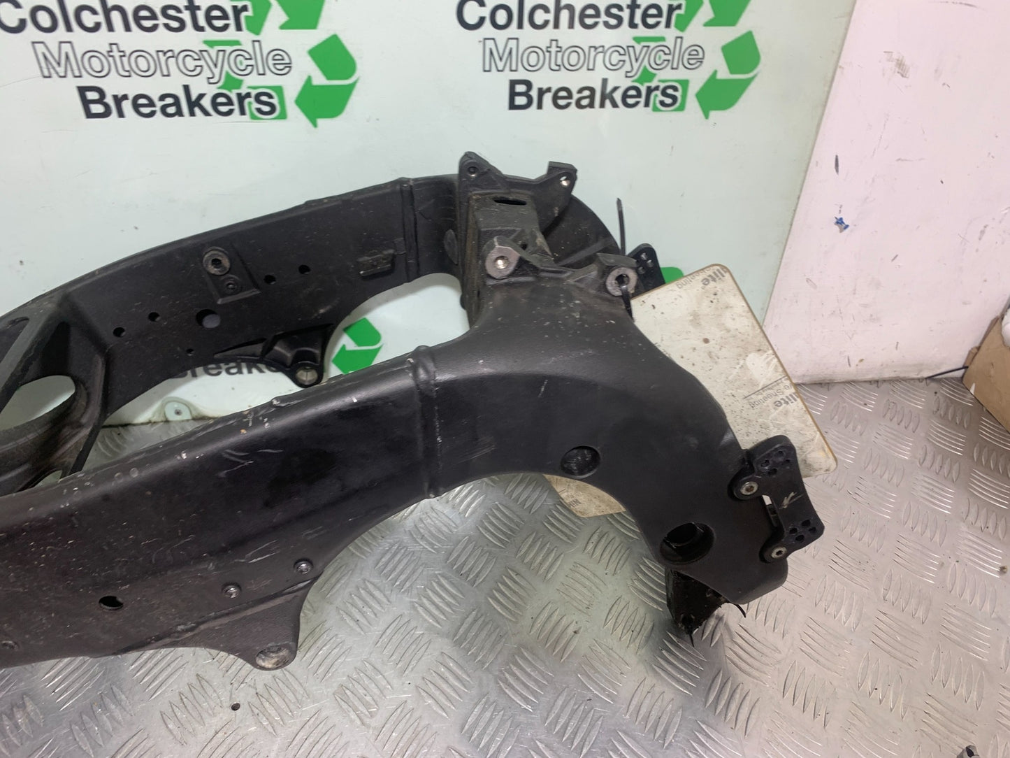 YAMAHA YZF R1 FRAME REG LOG BOOK    YEAR 2004-2006 (CMB1155)