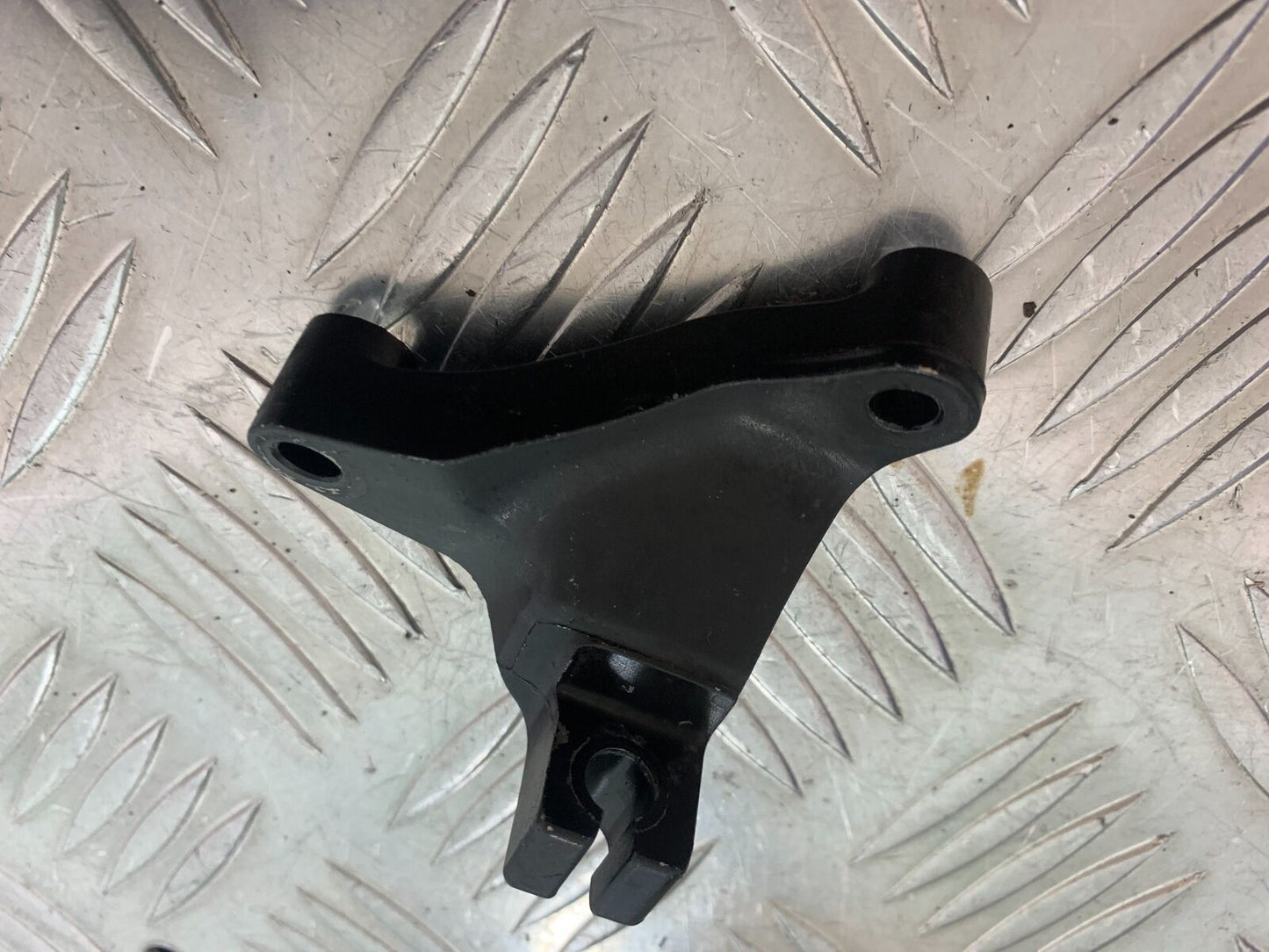 KAWASAKI ZX6R ZX6 R CLUTCH LEVER BRACKET  YEAR 2007 2008 (CMB1002)