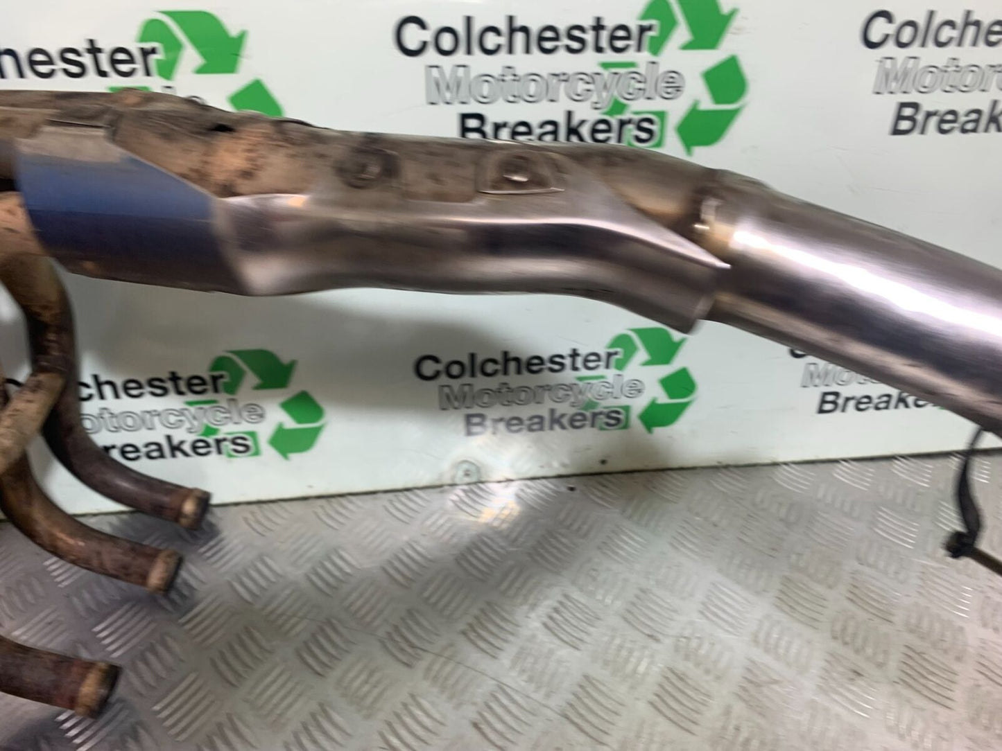 KAWASAKI Z750 ZR750 ZR-7S EXHAUST AND SILENCER    YEAR 1999-05 (CMB1135)