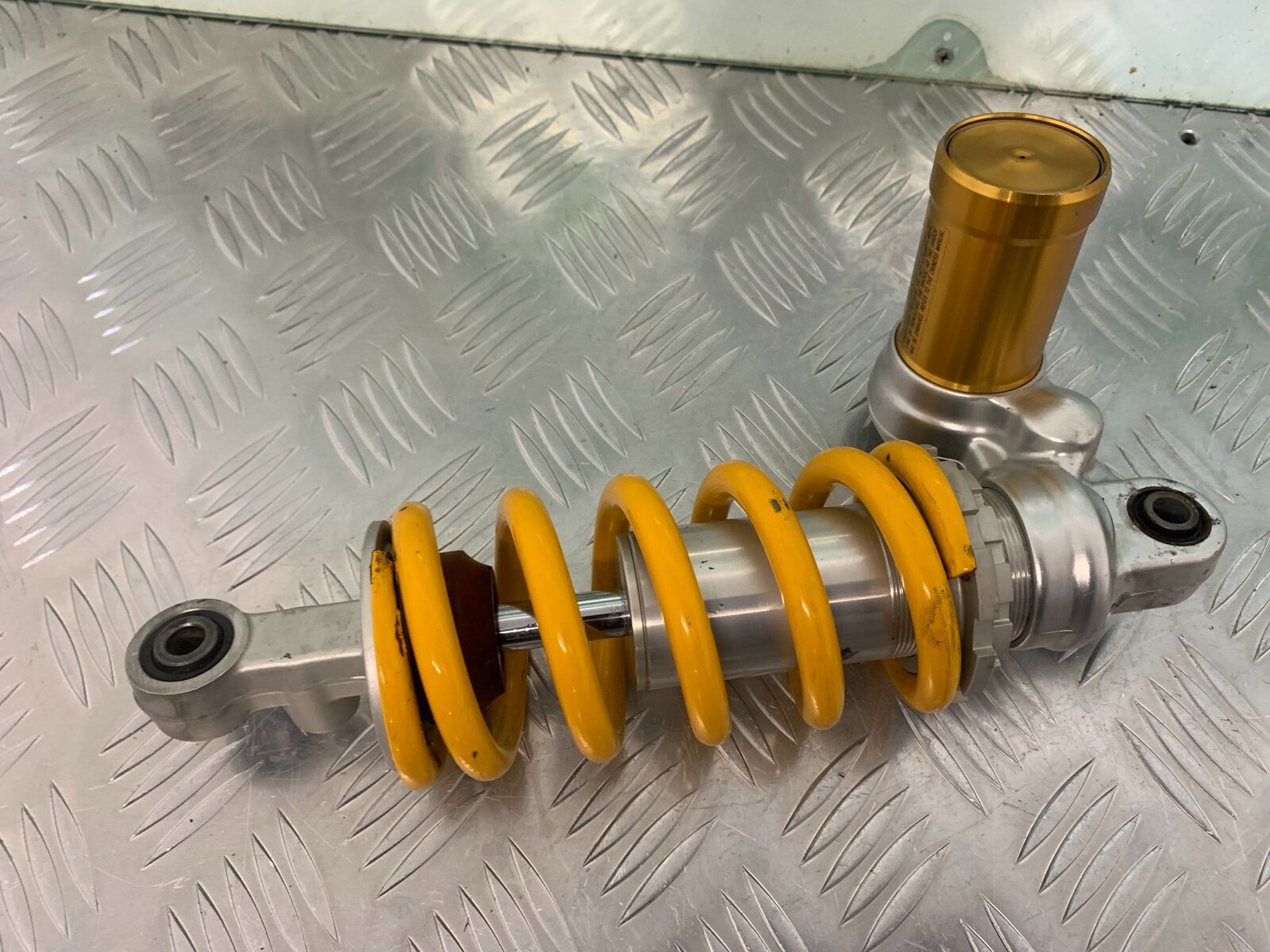 TRIUMPH 765 STREET TRIPLE RS OHLINS REAR SHOCK  YEAR 2018-2021 (STOCK 968)