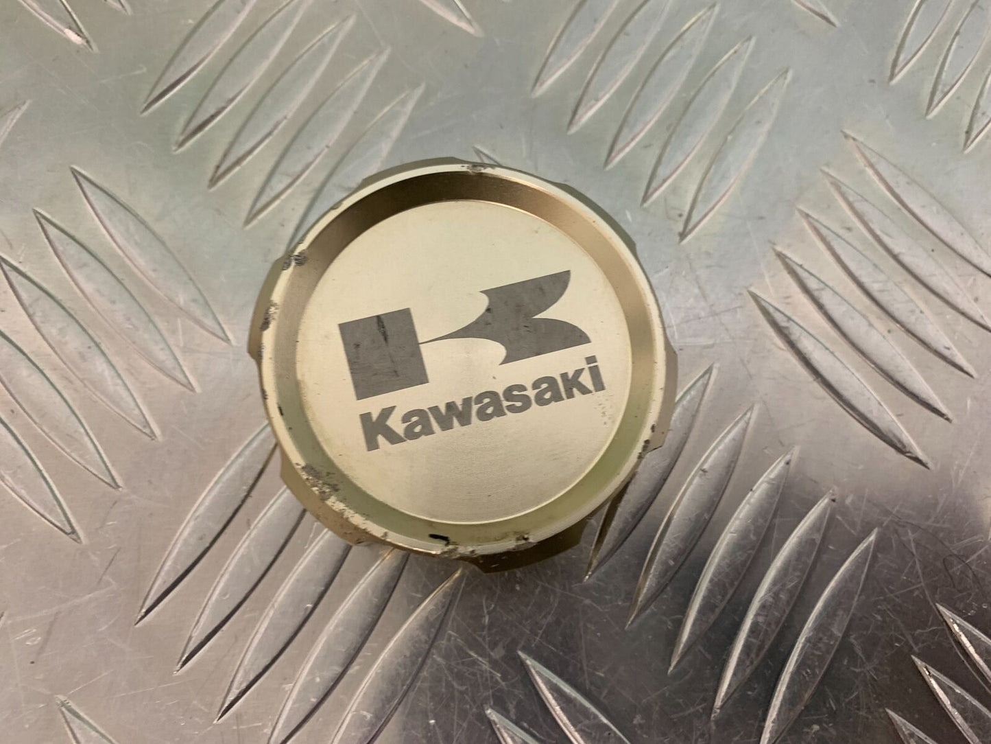 KAWASAKI Z1000 SX FRONT BRAKE FLUID POT LID YEAR 2011-16 (STOCK 942)
