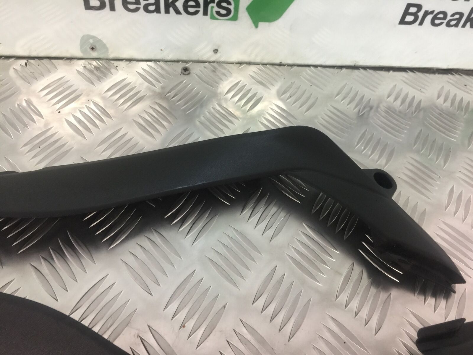KAWASAKI Z1000 SX LEFT AND RIGHT SIDE INFLLS   YEAR 2011-13 (STOCK 911)