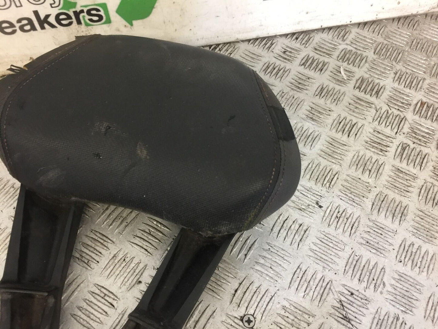 YAMAHA XMAX 125 XMAX-125 BACK REST  YEAR 2012 (STOCK 689)