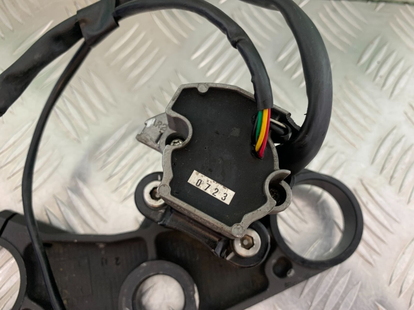 SUZUKI GSXR1000 GSXR 1000 ECU LOCKS KEY   2009-2016 (CMB1049)