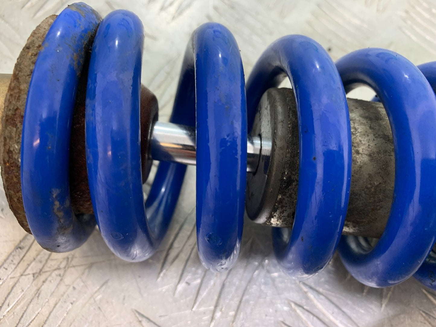 TRIUMPH SPEED TRIPLE R 1050 REAR SHOCK   2009 (CMB1183)