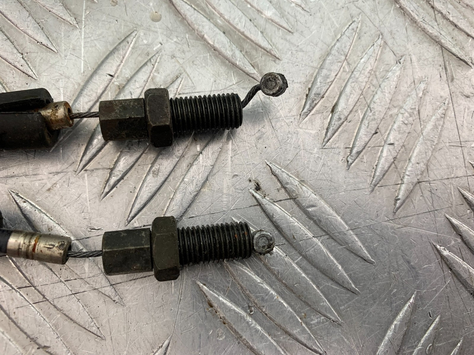 KAWASAKI KLR250 KLR 250 THROTTLE CABLES  YEAR 1984-2001 (CMB1225)