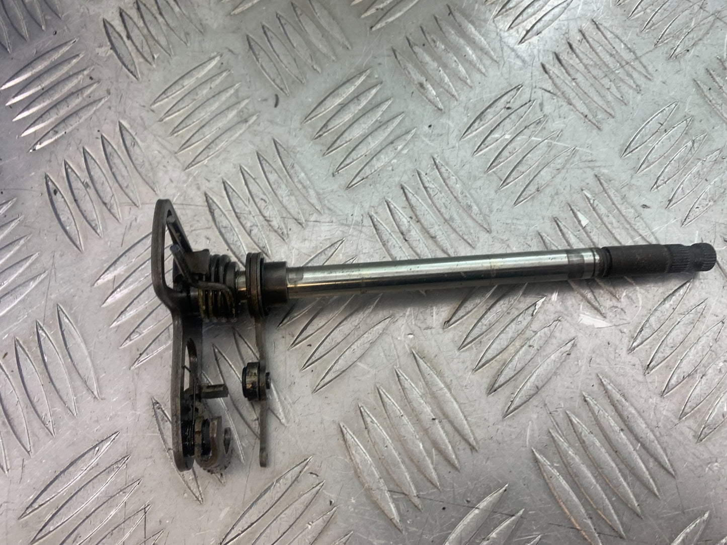 APRILIA 650 PAGASO STRADA GEAR SHAFT  YEAR 2005-2010 (CMB1057)