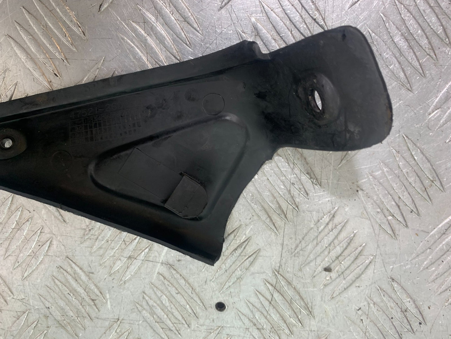 SUZUKI GSX1100 G GSX 1100 G FRAME COVERS   1991-1996 (CMB1283)