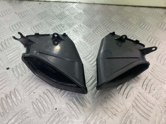 YAMAHA YZF R1 4C8 AIR TUBES  YEAR 2007-2008 (CMB1237)