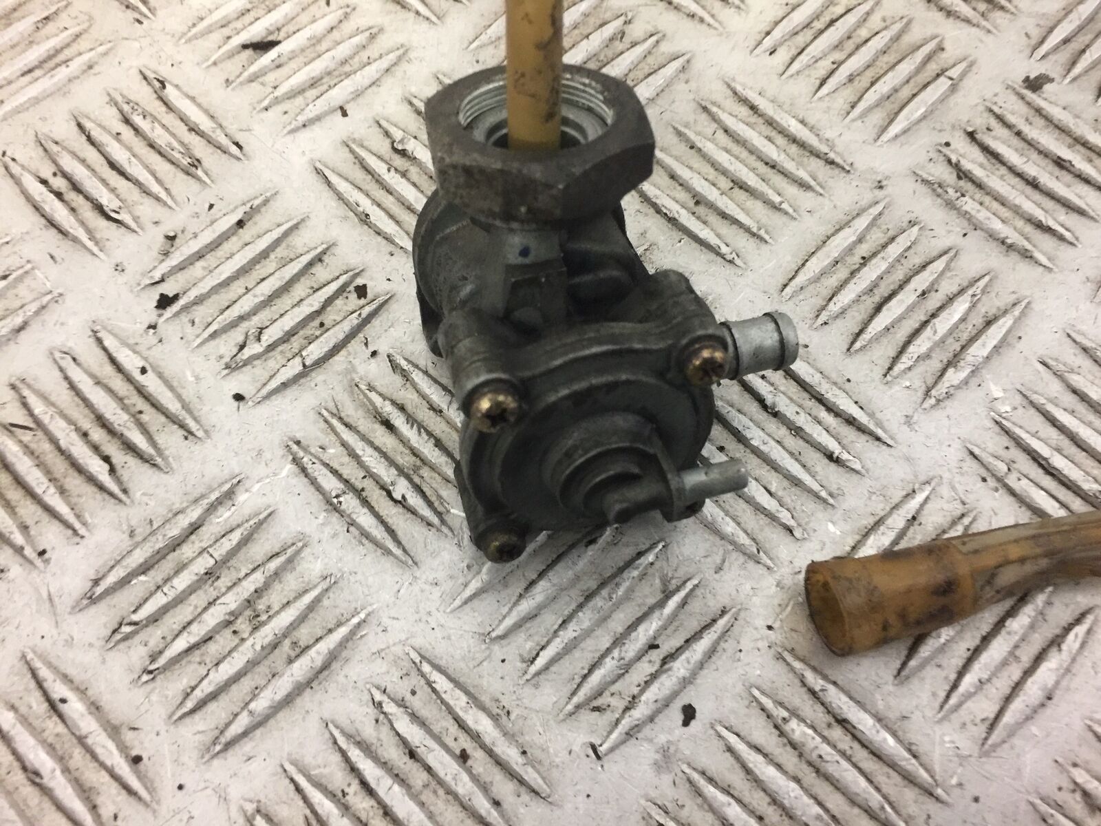 HONDA CB500 CB 500 PETROL TAP  YEAR 2002 (STOCK 494)