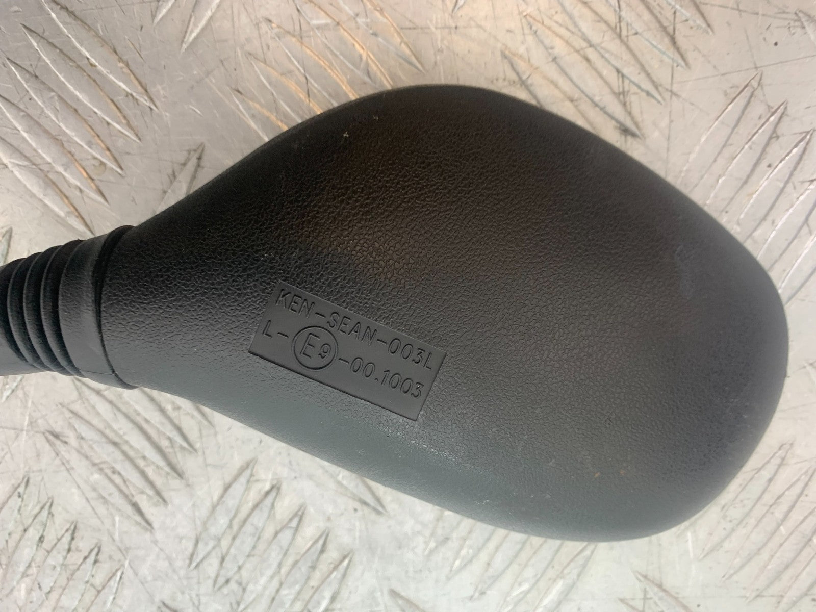 PIAGGIO MP3 250 ie LEFT MIRROR   YEAR 2007 (CMB1307)