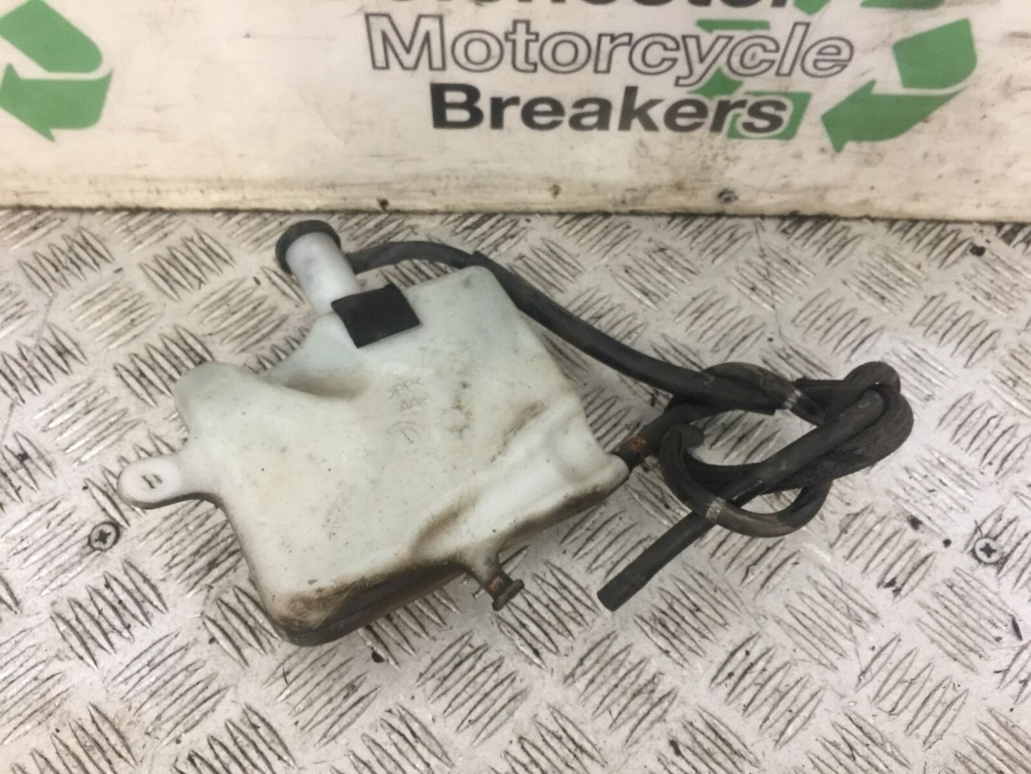 SUZUKI SFV650 SFV 650 GLADIUS COOLANT BOTTLE  2009-15 (STOCK 709)
