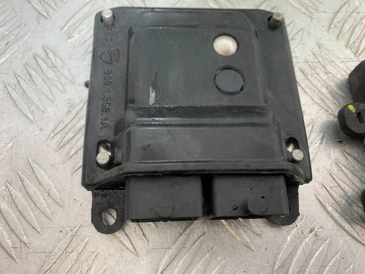 DUCATI 937 MONSTER ECU IGNITION (NO KEY)  YEAR 2021-2024 (CMB1270)