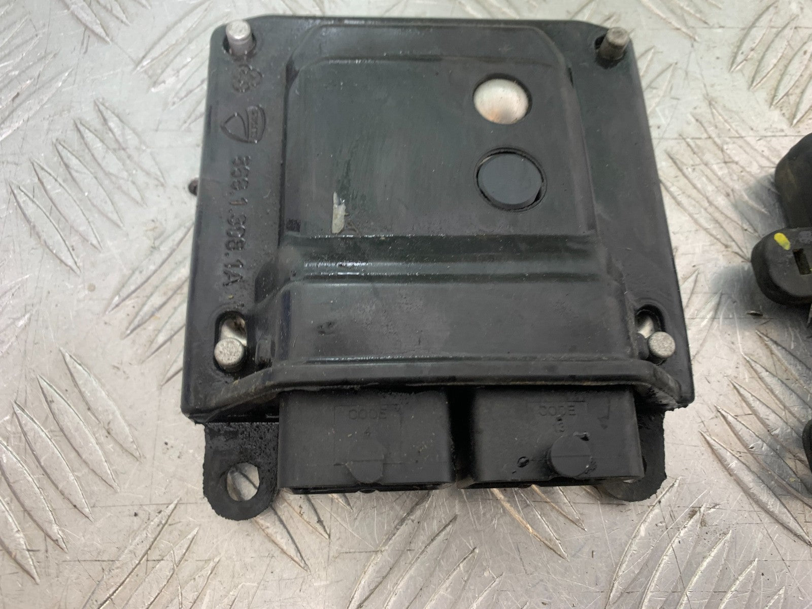 DUCATI 937 MONSTER ECU IGNITION (NO KEY)  YEAR 2021-2024 (CMB1270)