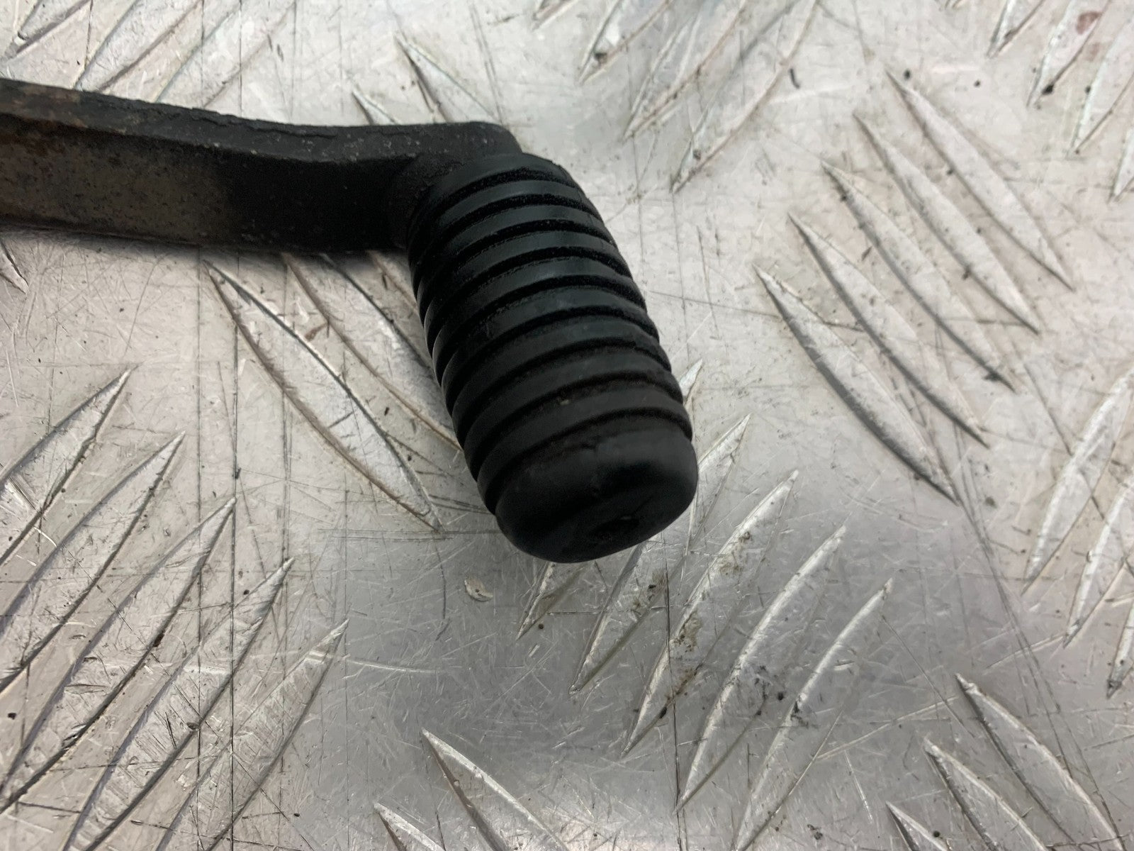 HONDA NT650 V DEAUVILLE GEAR LEVER YEAR 1999 (CMB1268)