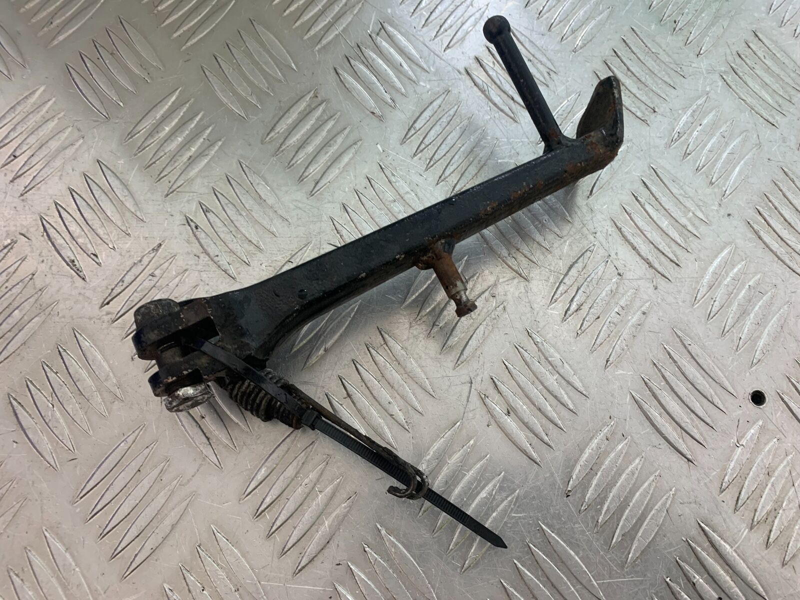 SUZUKI GSF1250 GSF 1250 BANDIT SIDE STAND   YEAR 2010-14 (CMB1092)