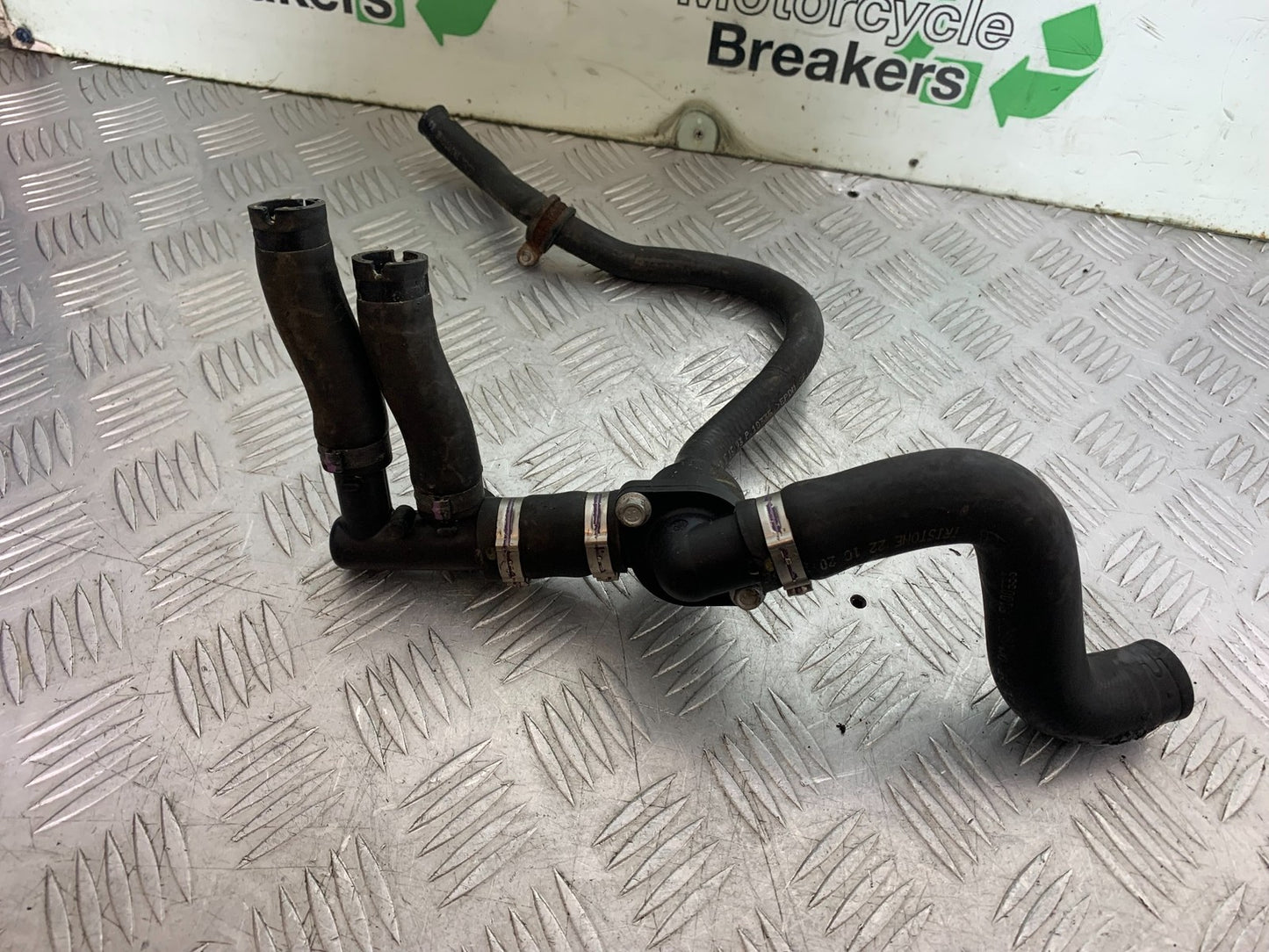 APRILIA TUONO 1000 V4R THERMOSTAT YEAR 2011-13  (CMB1316)