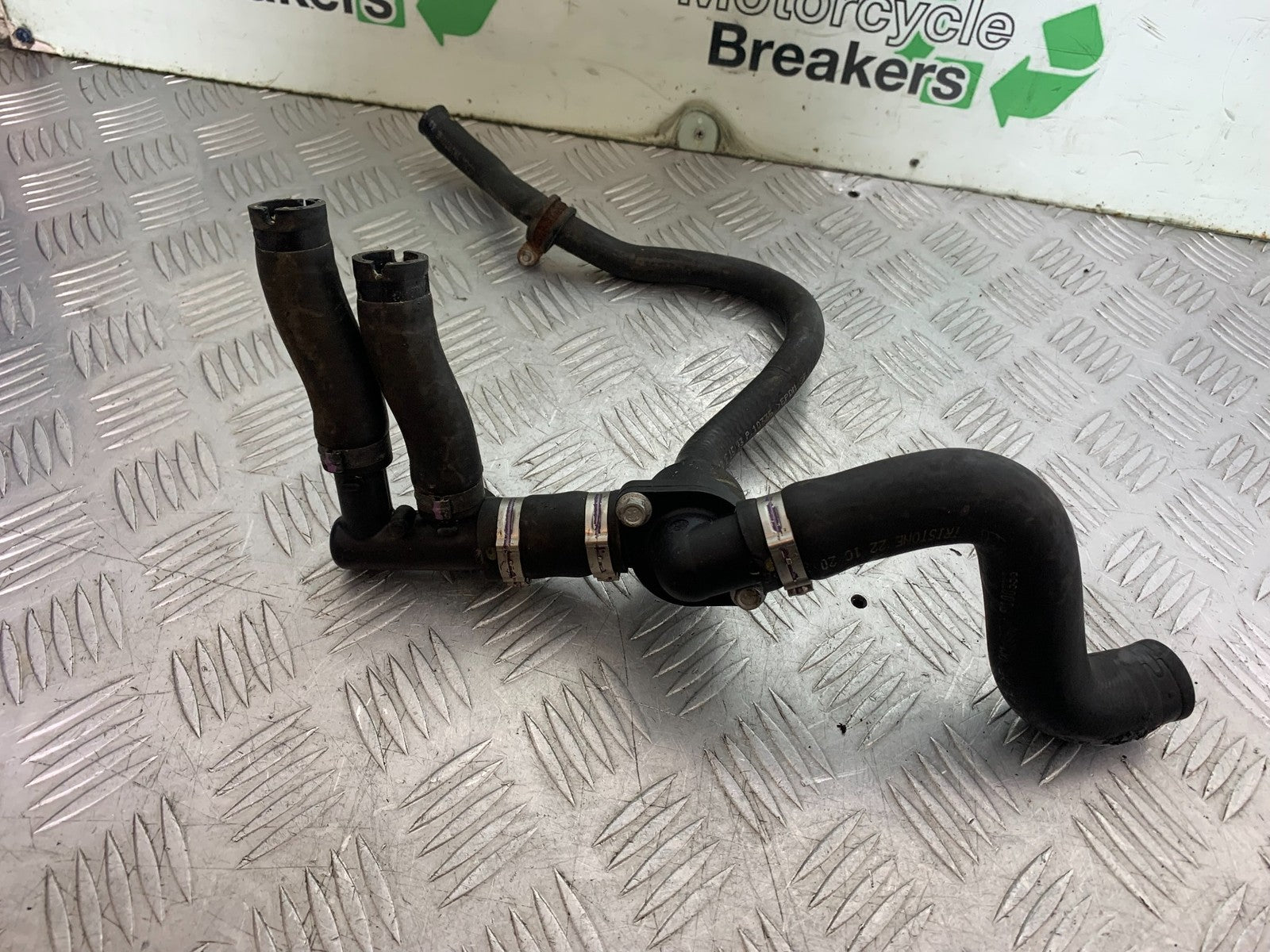 APRILIA TUONO 1000 V4R THERMOSTAT YEAR 2011-13  (CMB1316)