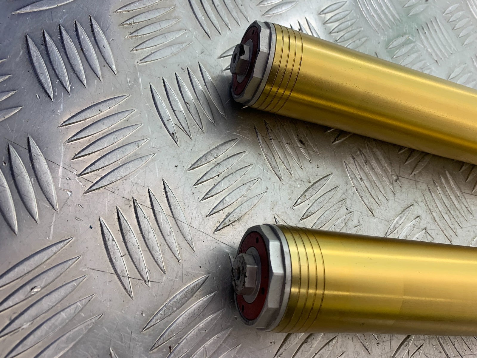 APRILIA TUONO 1000 V4 FORKS  YEAR 2013-2014  (CMB1239)