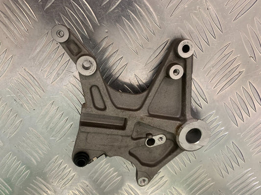 HONDA CRF1000 (DCT) AFRICA TWIN REAR CALIPER BRACKET   YEAR 2019 (STOCK 962)