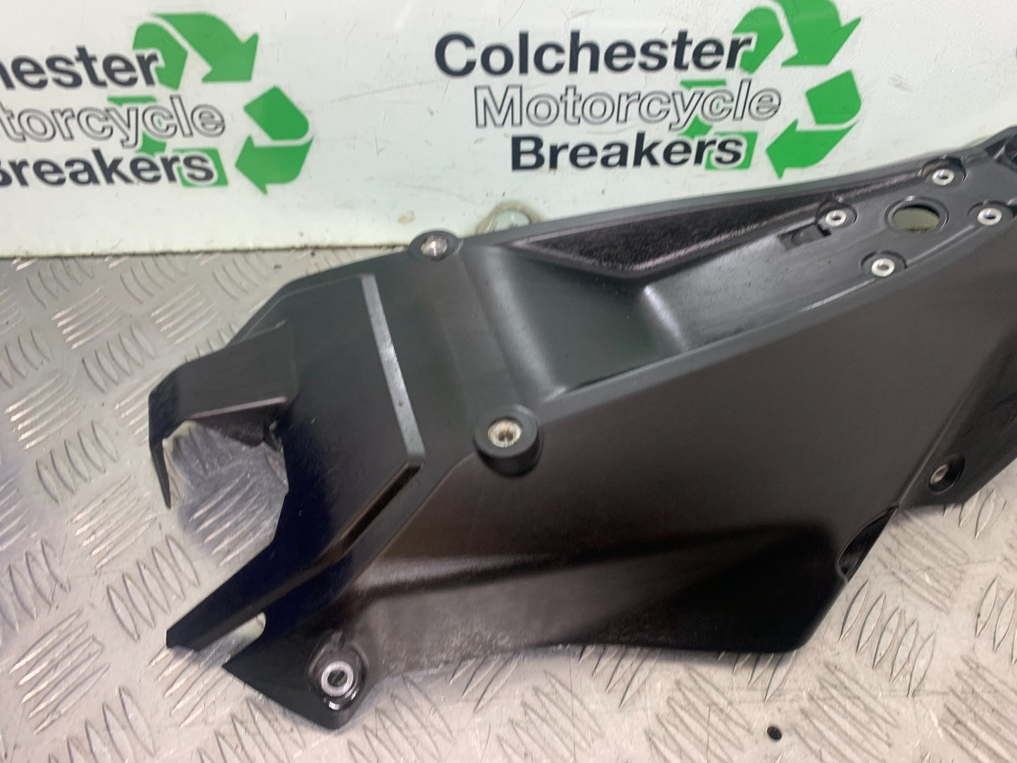 KTM 1290 SUPER DUKE R TAIL PIECE   YEAR 2020-2024 (CMB1272)