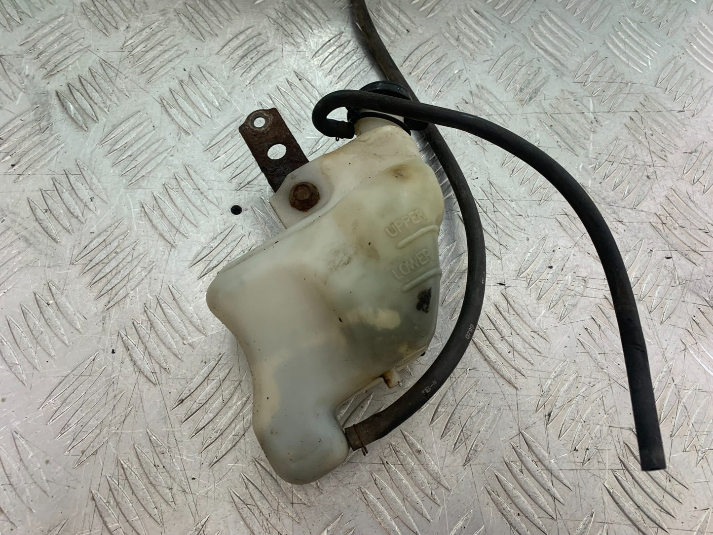 HONDA CBR600 CBR 600 FX FY COLLANT BOTTLE  YEAR 1999-2000 (CMB1287)