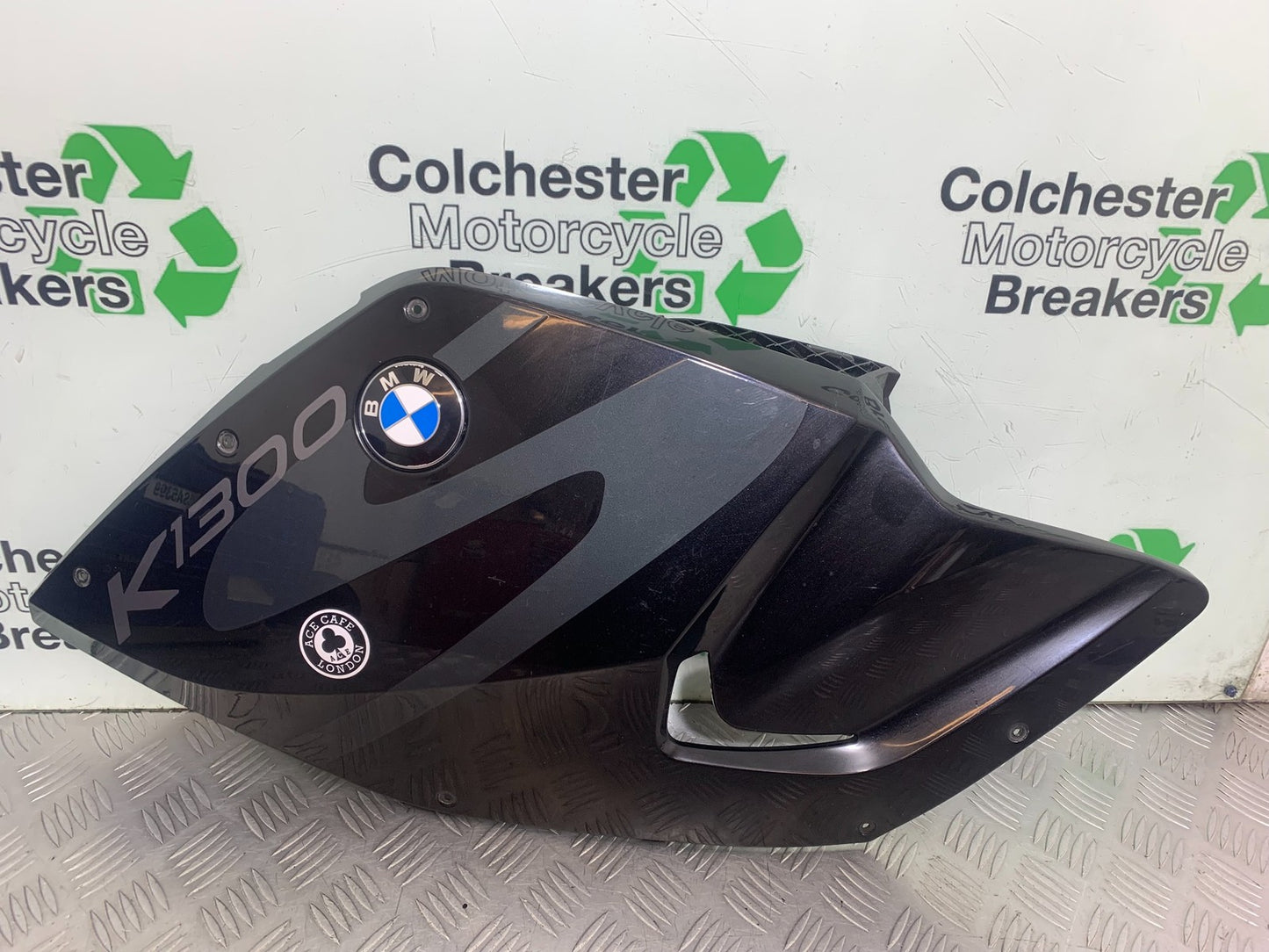BMW K1300 S K 1300 S LEFT FAIRING PANEL YEAR 2009-16 (CMB1216)